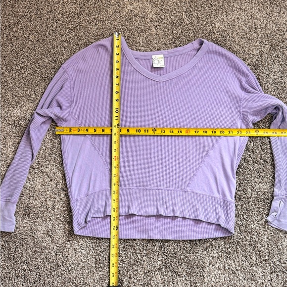 Aerie Lavender V-Neck Waffle Knit Sweater - Picture 6 of 6